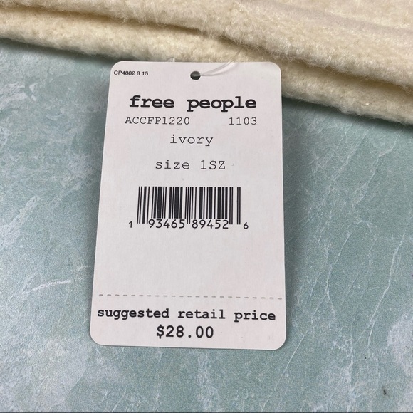 NWT Free People ivory knit beanie - Picture 3 of 5